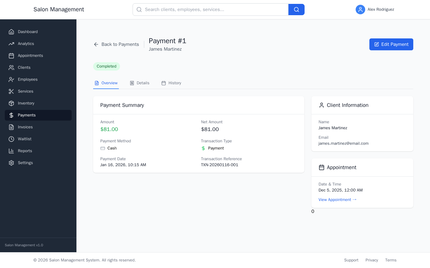 Payment detail page showing amount, method, client info, and history tabs